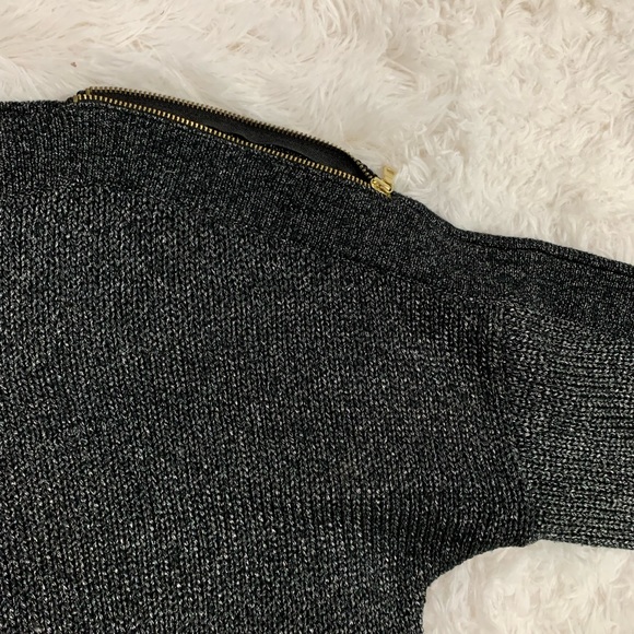 Gap Short Sleeve  Light weight Sweater. Size Large - Picture 12 of 13